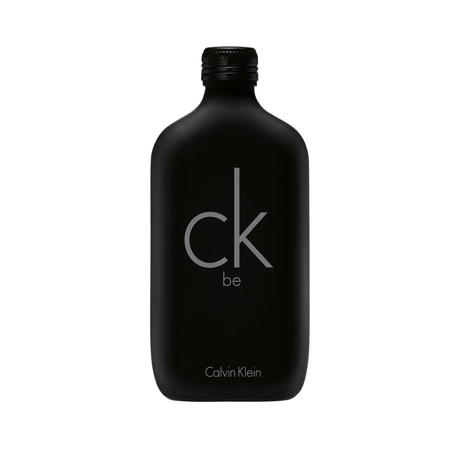 Frasco do perfume unissex CK Be Calvin Klein Eau de Toilette 100ml com design minimalista em vidro preto fosco, formato tipo cantil, e o logo "ck be" em branco no centro, seguido de "Calvin Klein". A tampa é preta e rosqueável.