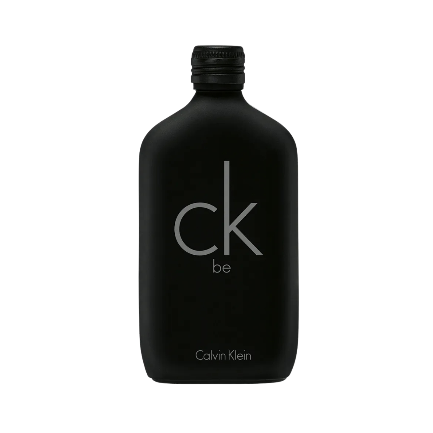Frasco do perfume unissex CK Be Calvin Klein Eau de Toilette 50ml com design minimalista em vidro preto fosco, formato tipo cantil, e o logo "ck be" em branco no centro, seguido de "Calvin Klein". A tampa é preta e rosqueável.