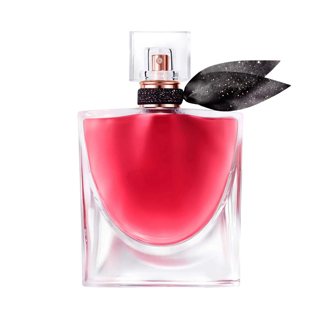 Frasco do perfume feminino La Vie Est Belle L'Elixir Lancôme Eau de Parfum 30ml com design curvo e líquido vermelho rubi. Possui um laço cinza brilhante no gargalo, uma tampa de cristal transparente e uma base de vidro transparente que reflete a cor intensa da fragrância.